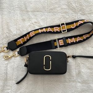 SOLD - Marc Jacobs Snapshot bag